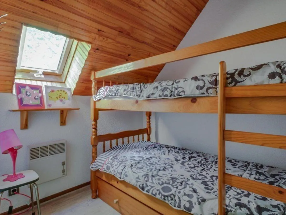 Appartement T3 Duplex 6 Pers. Avec Cheminee Et Balcon A Esquieze-Sere - Fr-1-402-70 France
